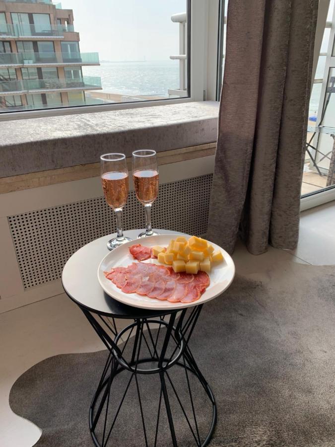 Luxe Studio/Suite Met Zeezicht En Volle Zon Knokke-Heist Bagian luar foto